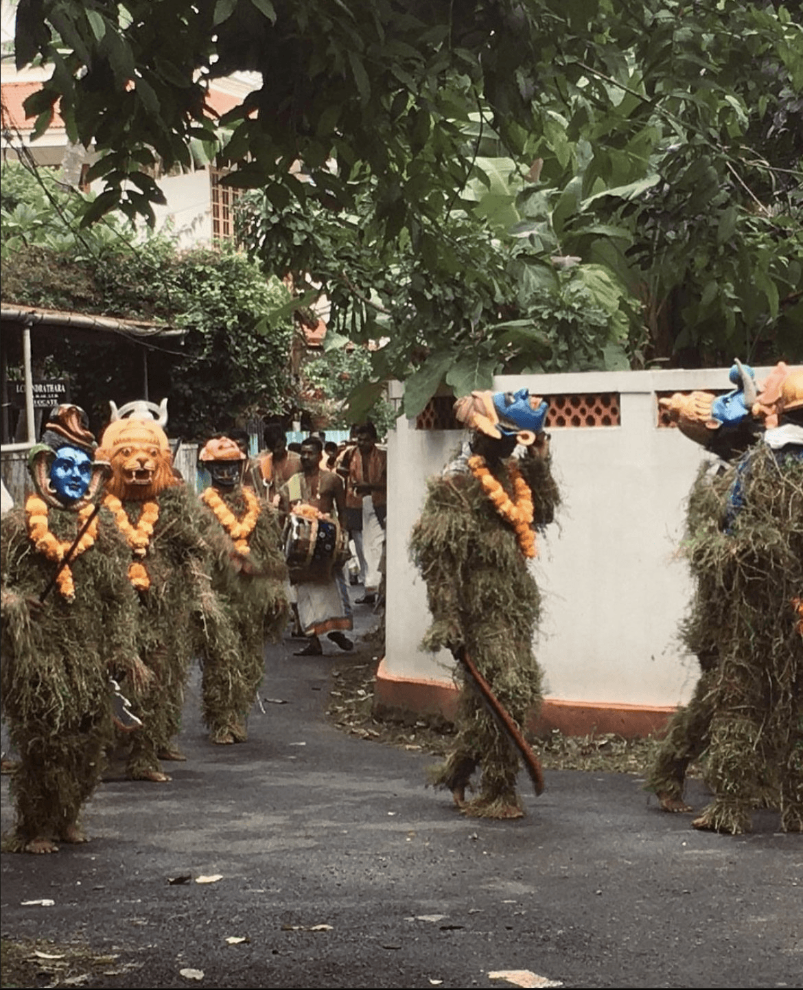 Look Ammu, Here Comes The Kummatti!